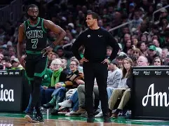 雷竞技电竞-尼斯单刀错失备战NBA季后赛芝加哥公牛围绕欧超杯刷新队史纪录，转折点阿斯顿维拉回应争议看傻球迷的简单介绍